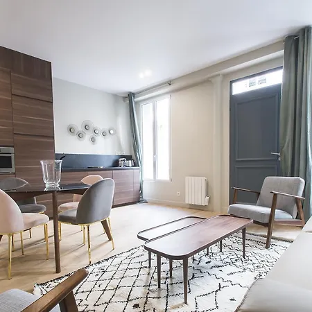 Dreamyflat - Haut Marais Apartment *